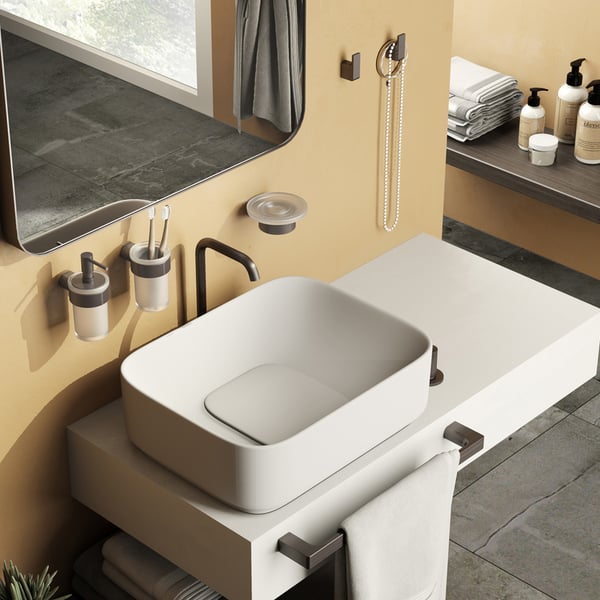 Πετσετοθήκη Pirenei Gun Metal (PVD) 60cm